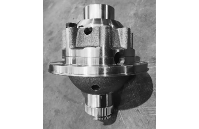合件差速器壳